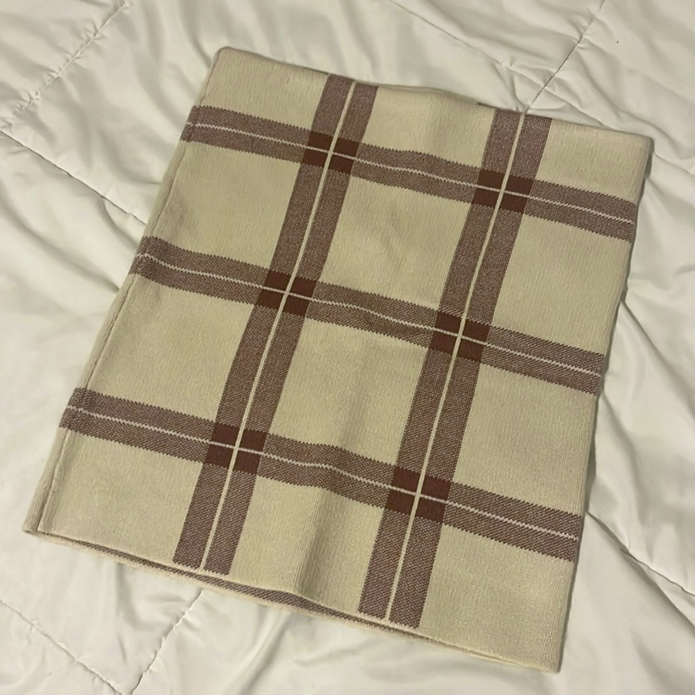 Full Tilt neutral plaid skirt, size M